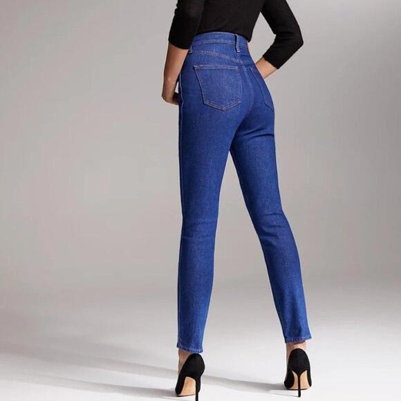 Aritzia Denim Forum The Anjelica Slim High-waisted cigarette jean - Picture 2 of 11